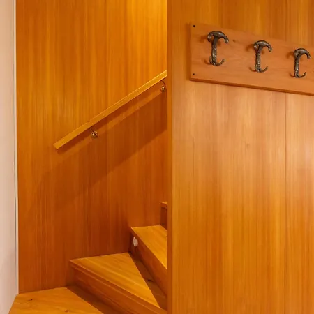 Little Gem Apartment *